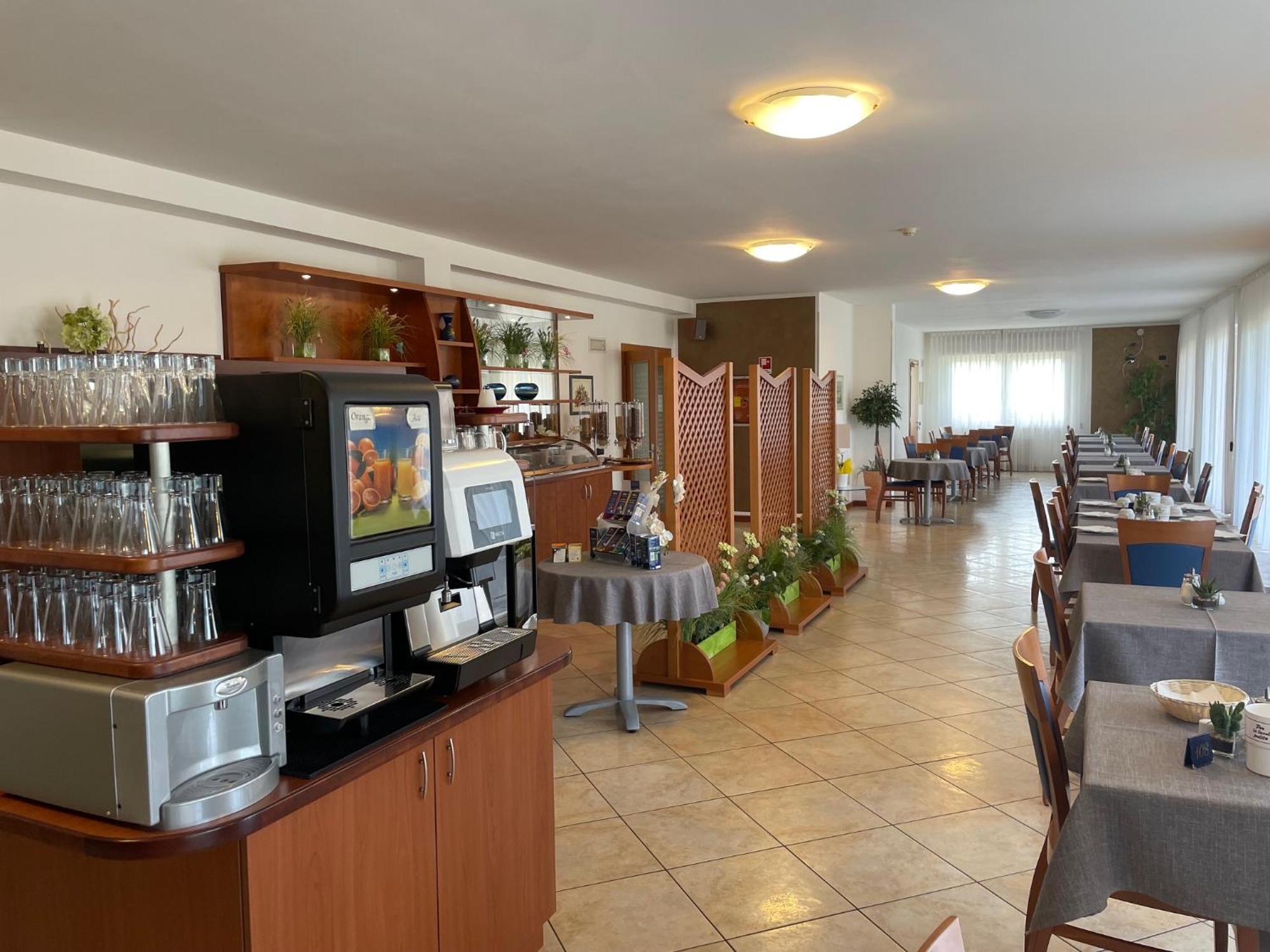 Hotel Casa Chincarini Malcesine Kültér fotó